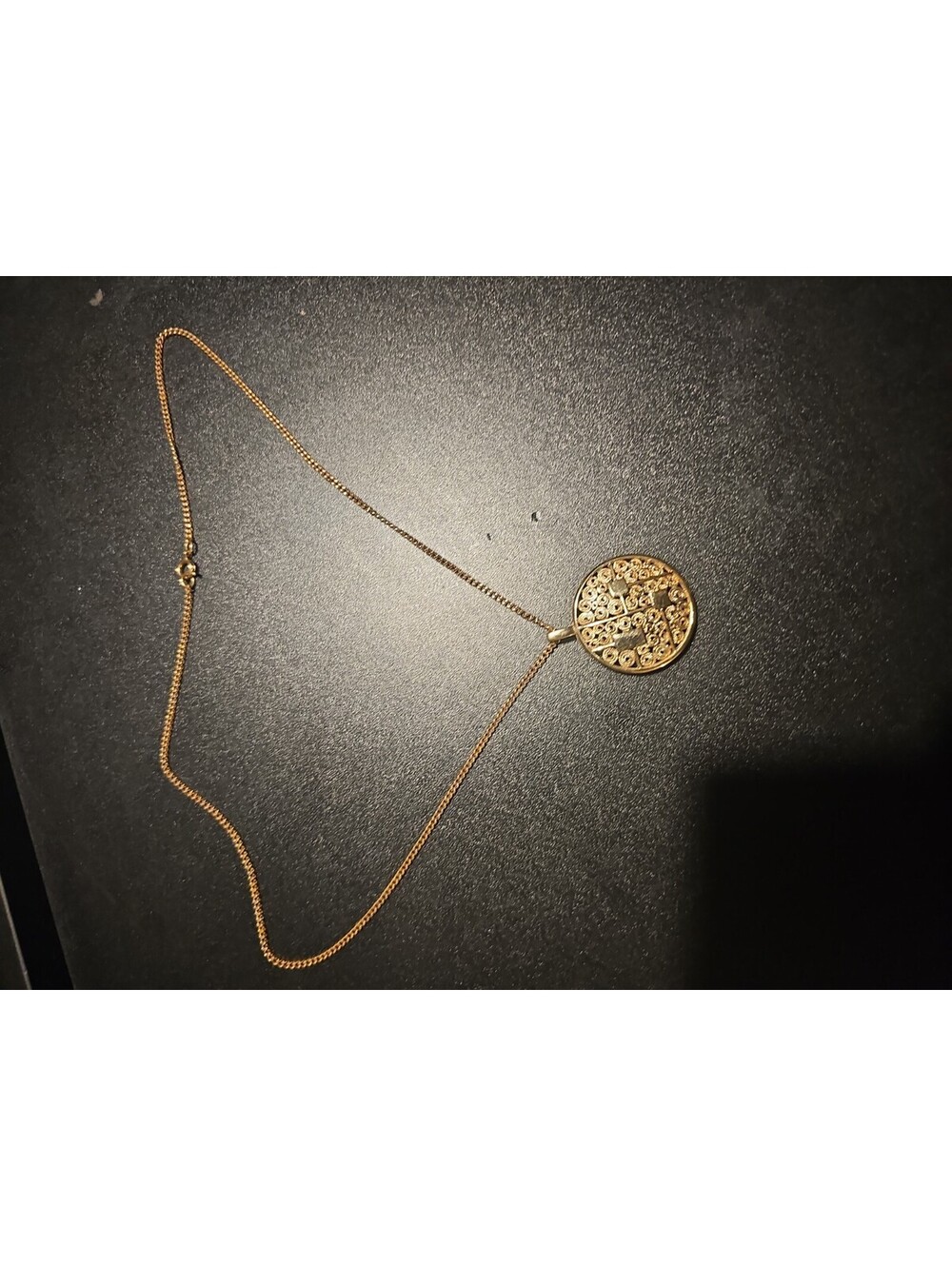 Sarah Coventry Gold Tone Round Pierced Modern Look Pendant Necklace 24"